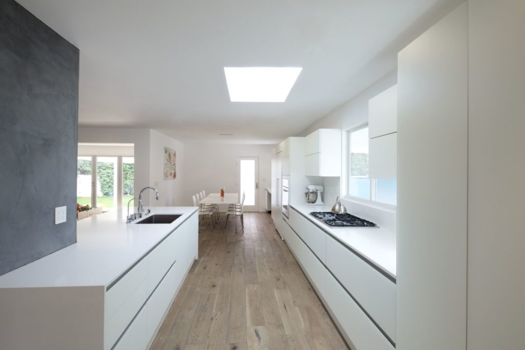 cuisine blanche super moderne décoration architecture d'intérieur